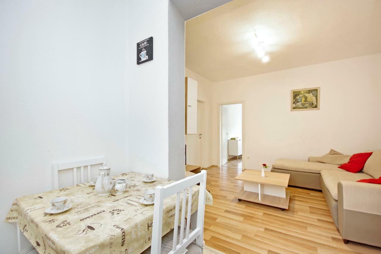 Apartments Andela Makarska Kültér fotó