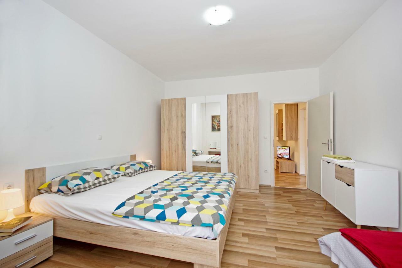 Apartments Andela Makarska Kültér fotó