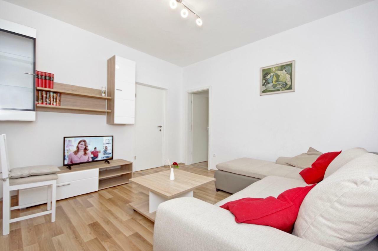 Apartments Andela Makarska Kültér fotó